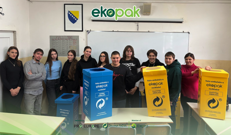 Srednjoškolski centar Vogošća i Srednja tehnička škola na Ilidži dobili posude za ...