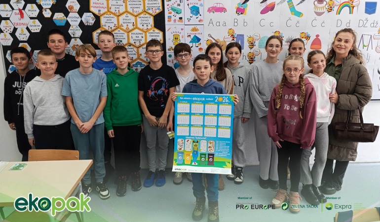 Osmijesi u učionicama: Ekopak kalendari stigli do učenika u Tomislavgrad