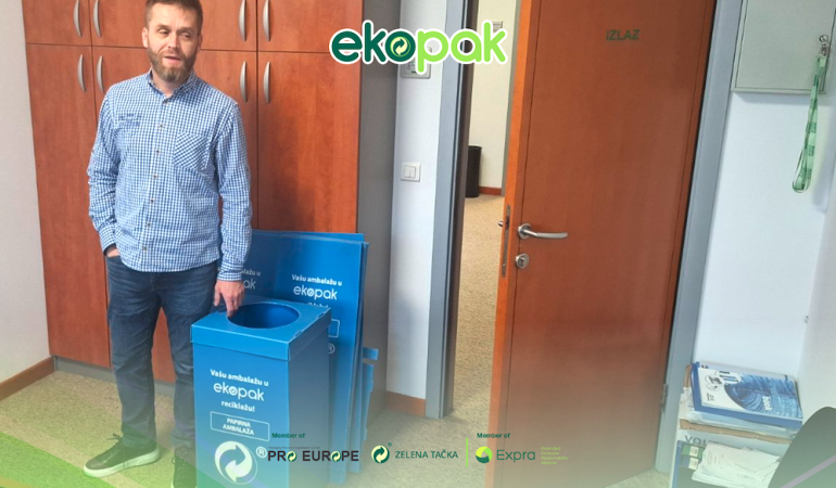 Ekopak obezbijedio deset kanti za odvojeno prikupljanje otpada kompaniji Farmavita
