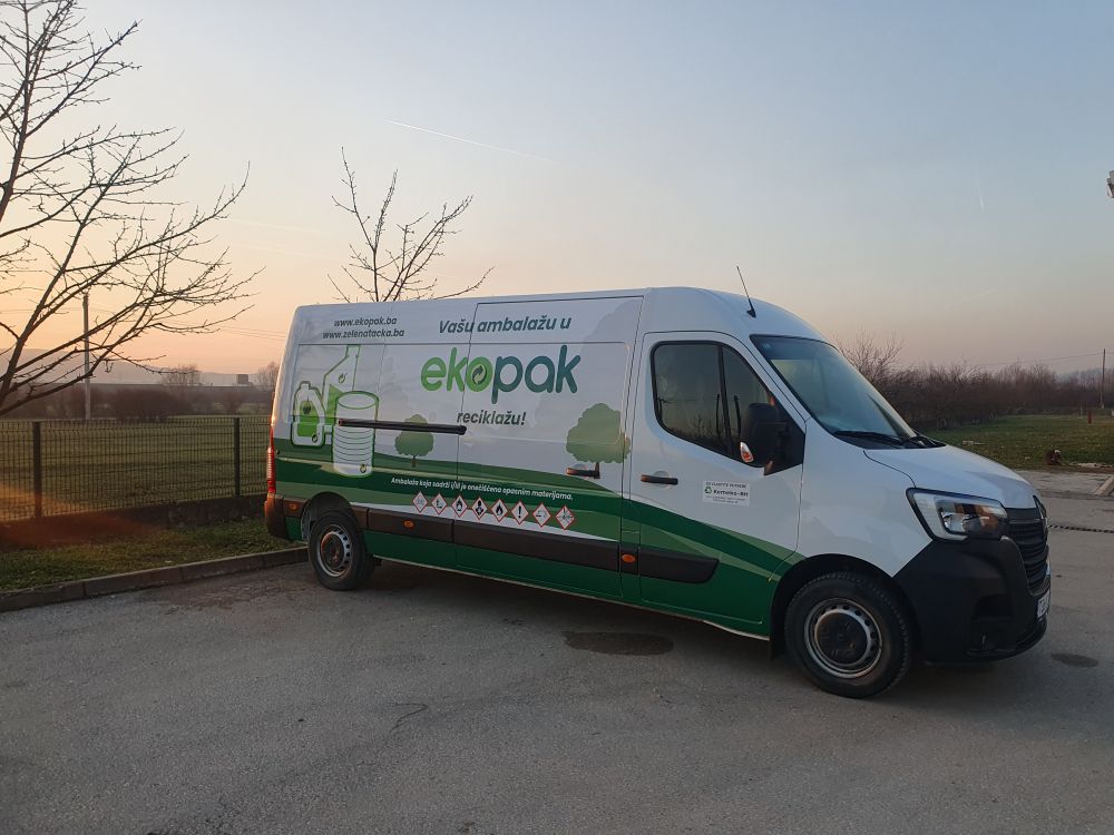 Ekopak co-financed the procurement of vehicles for transporting hazardous waste packaging