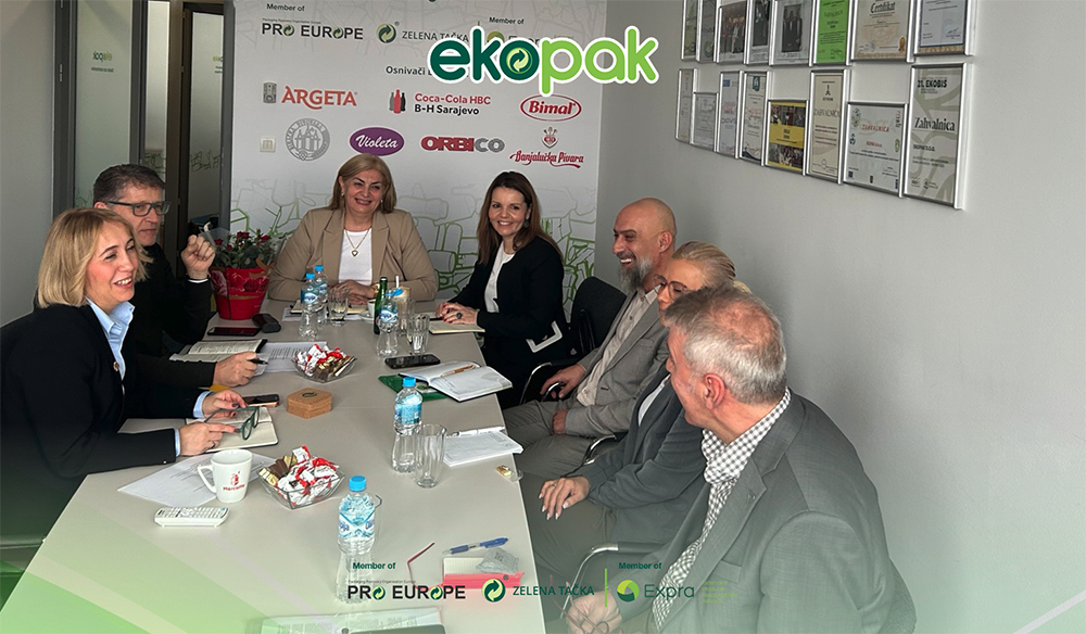 Ekopak Hosts Meeting of System Operators with Minister Pozder
