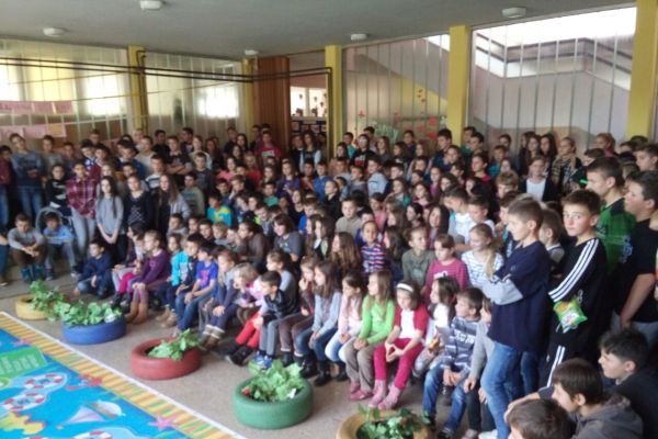 „Tvrle ekolog“ u Kiseljaku podučava djecu o pravilnom odlaganju ambalažnog otpada